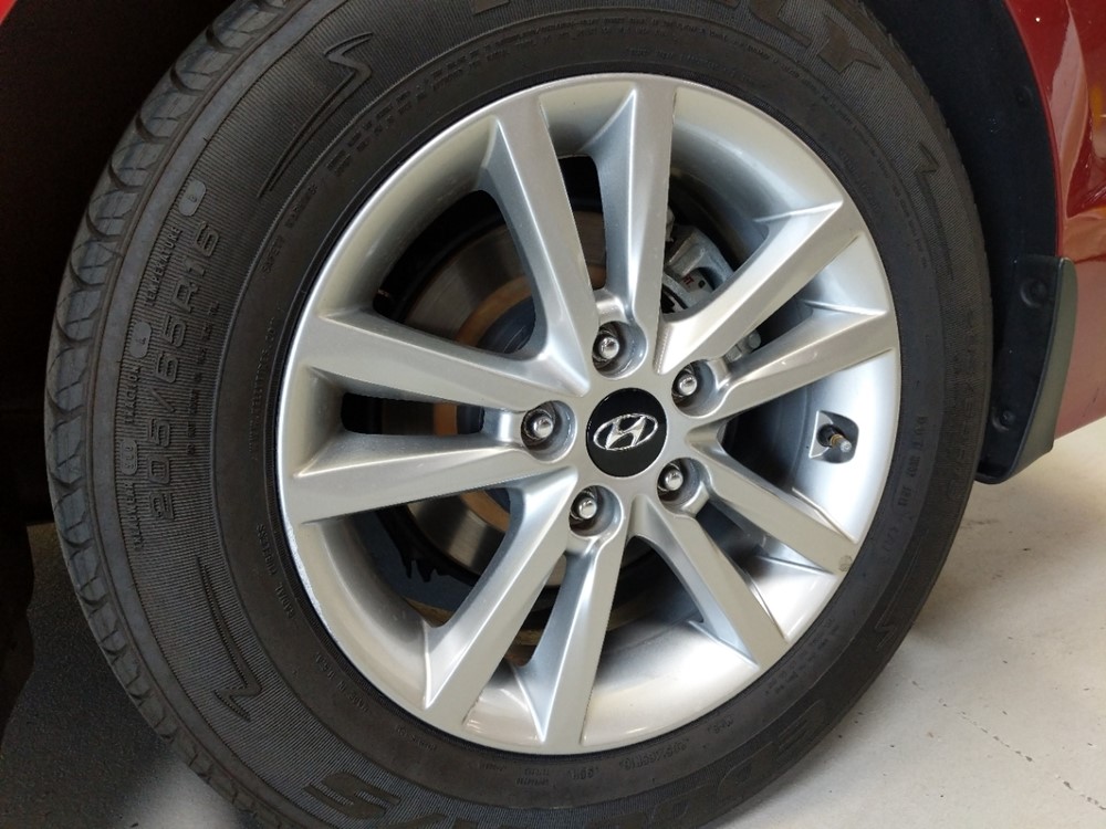 2015 Hyundai Sonata - Wheel
