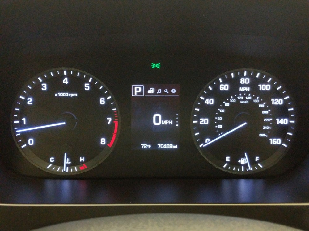 2015 Hyundai Sonata - Odometer Close Up