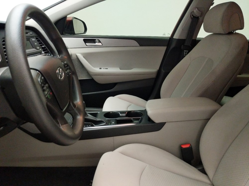 2015 Hyundai Sonata - Driver Front Seat