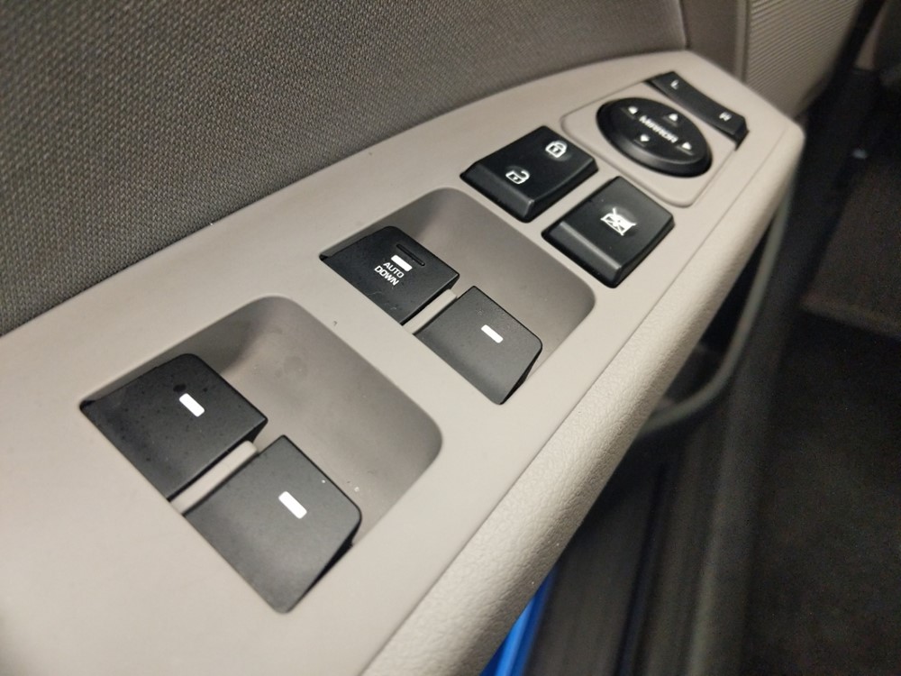 2018 Hyundai Elantra - Driver Power Windows/Lock Control