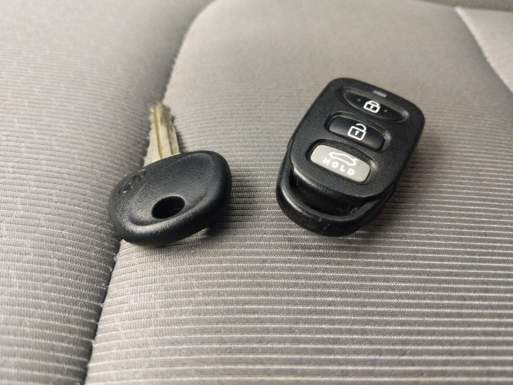 2018 Hyundai Elantra - Keys
