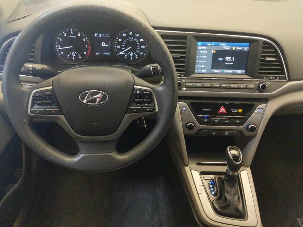 2018 Hyundai Elantra - Driver Dash