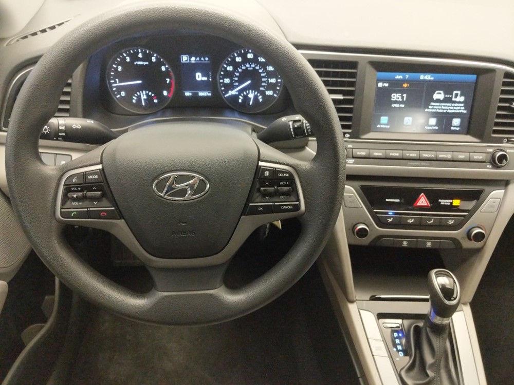 2018 Hyundai Elantra - Driver Dash