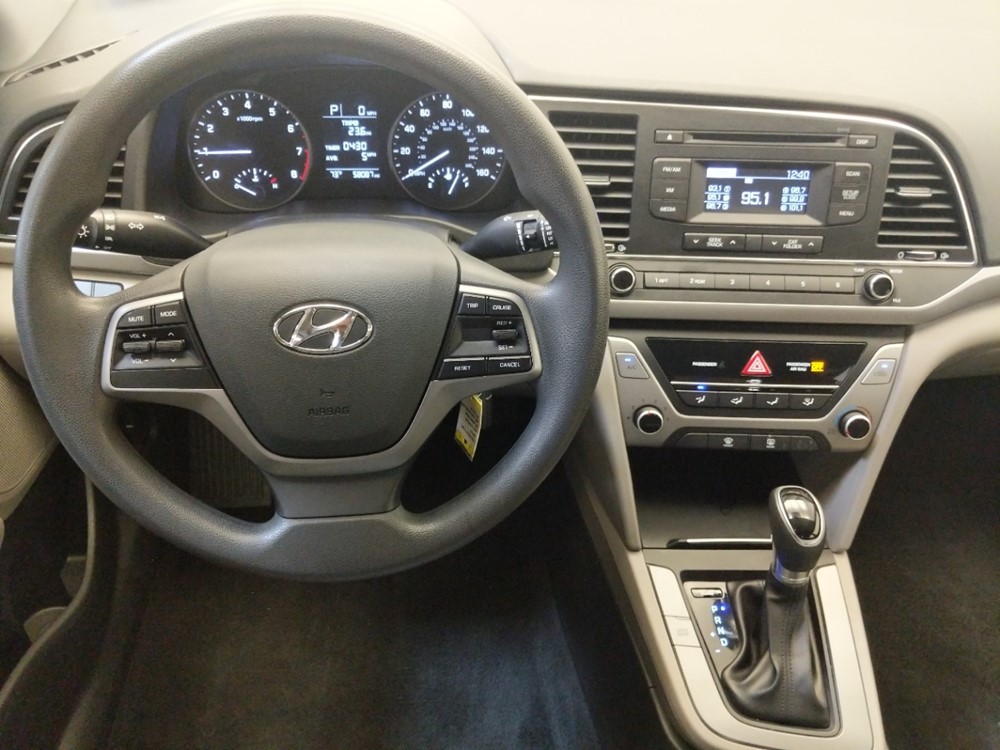 2017 Hyundai Elantra - Driver Dash