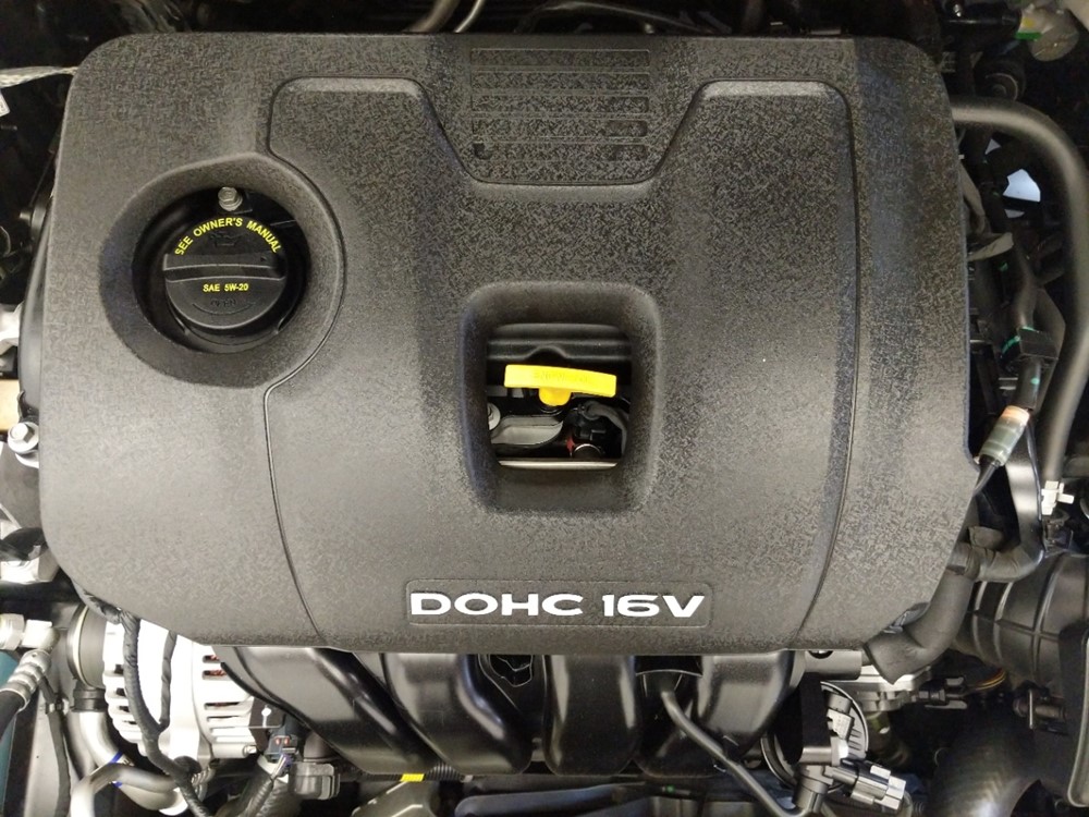 2017 Hyundai Elantra - Engine