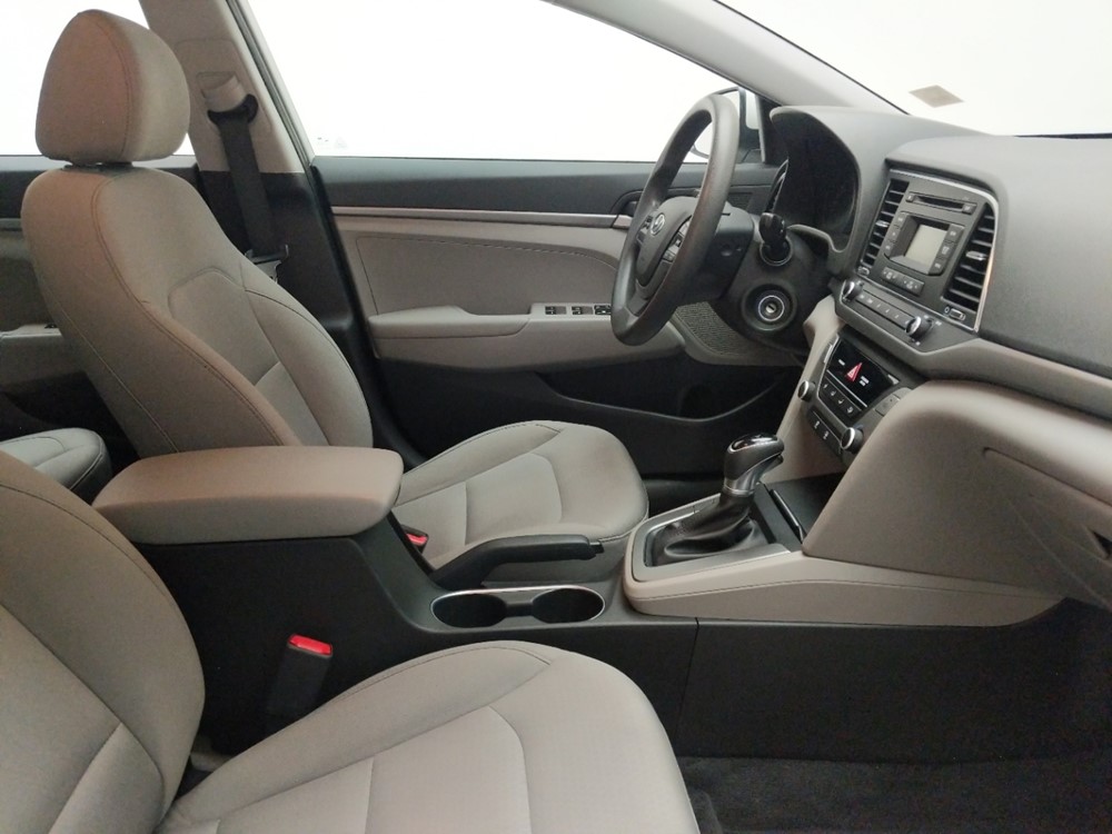 2017 Hyundai Elantra - Passenger Front Seat