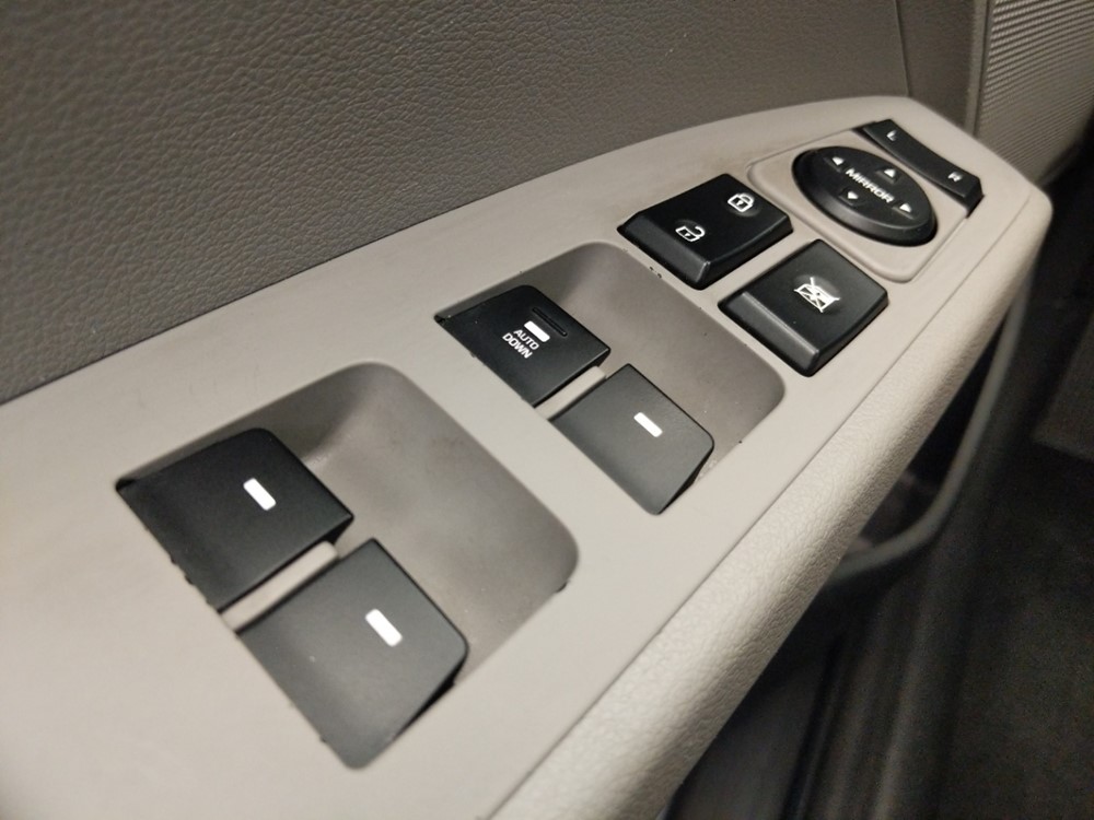 2017 Hyundai Elantra - Driver Power Windows/Lock Control