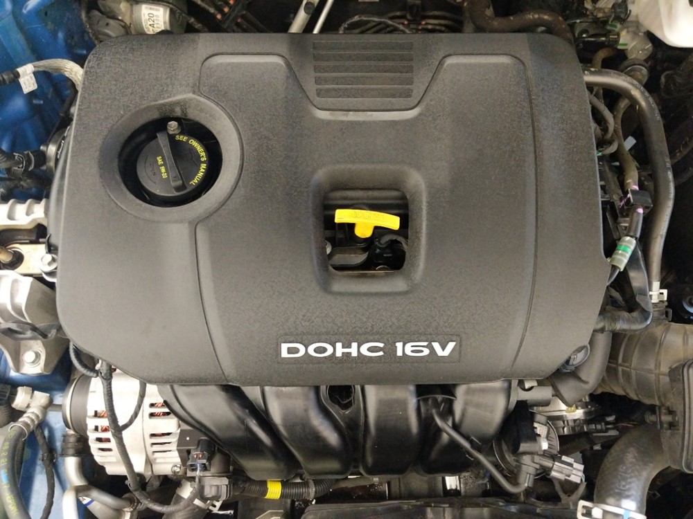 2017 Hyundai Elantra - Engine