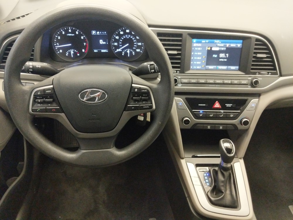 2018 Hyundai Elantra - Driver Dash