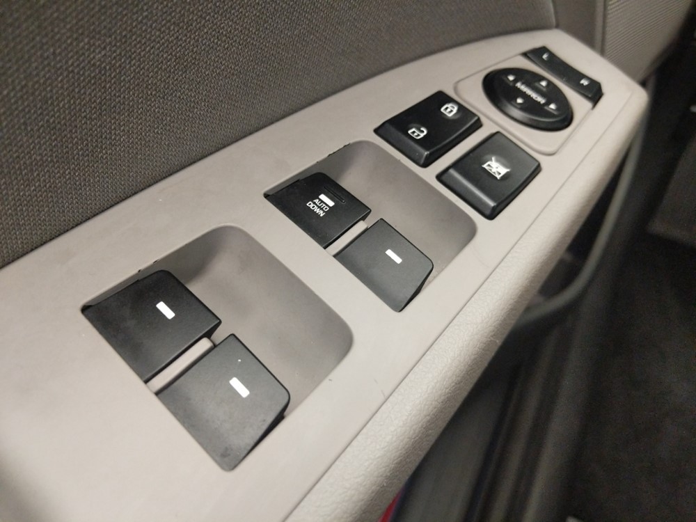 2018 Hyundai Elantra - Driver Power Windows/Lock Control