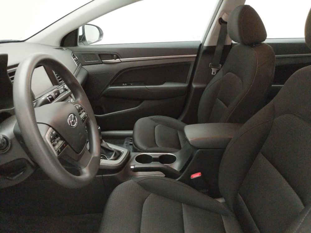 2018 Hyundai Elantra - Driver Front Seat