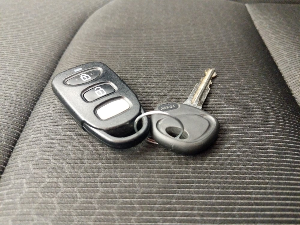 2018 Hyundai Elantra - Keys