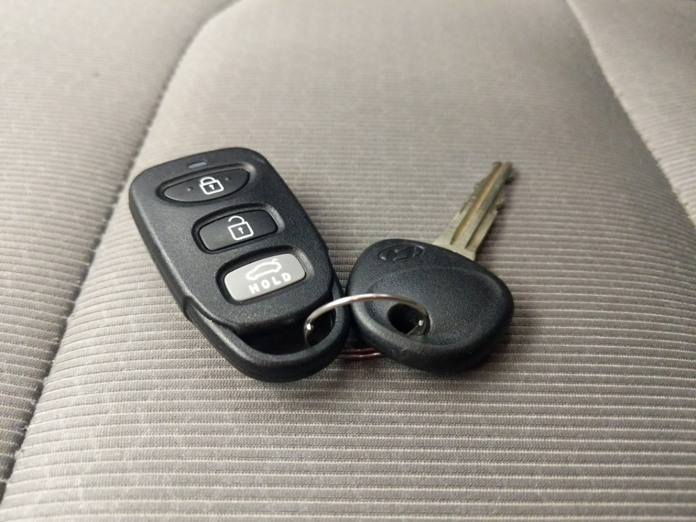 2018 Hyundai Elantra - Keys