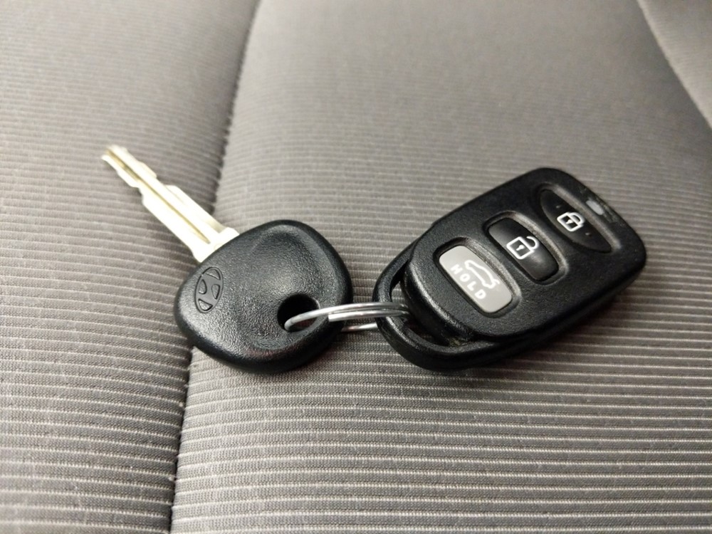 2018 Hyundai Elantra - Keys