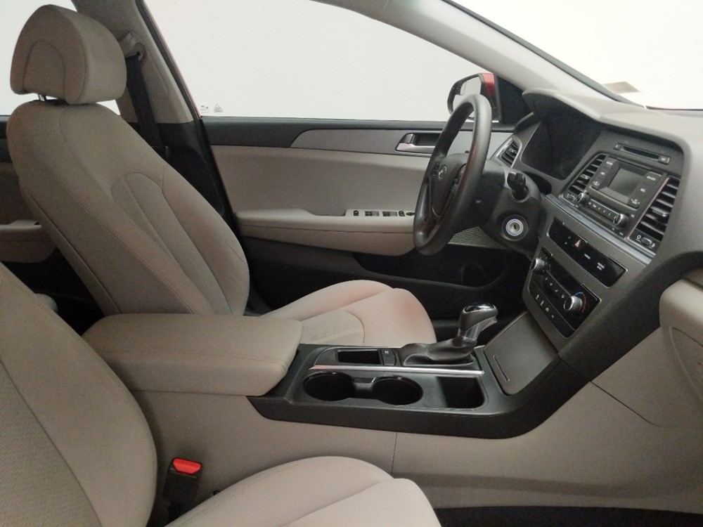2017 Hyundai Sonata - Passenger Front Seat
