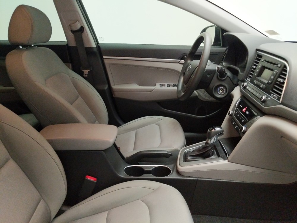 2017 Hyundai Elantra - Passenger Front Seat