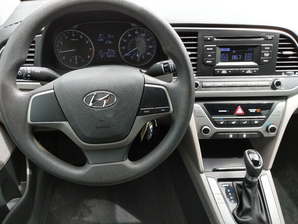 2017 Hyundai Elantra - Driver Dash