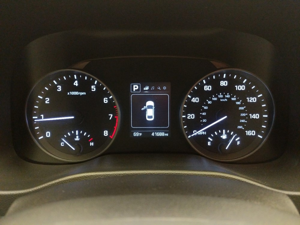 2018 Hyundai Elantra - Odometer Close Up