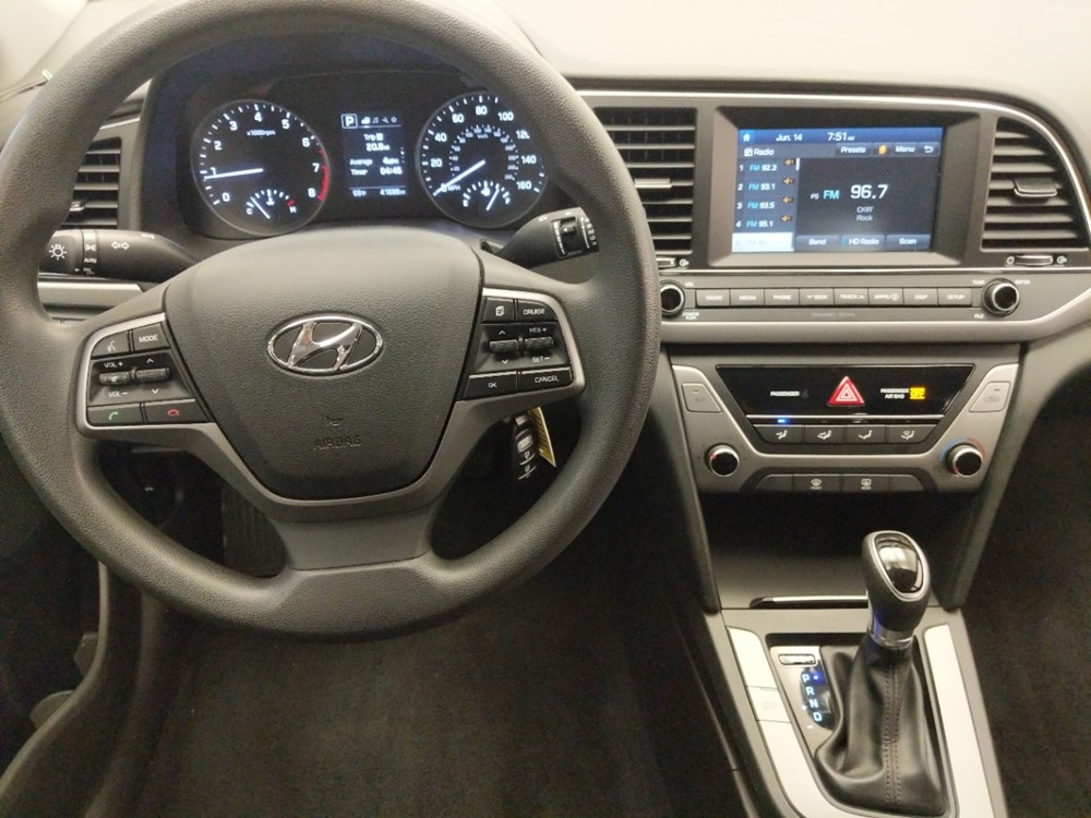 2018 Hyundai Elantra - Driver Dash