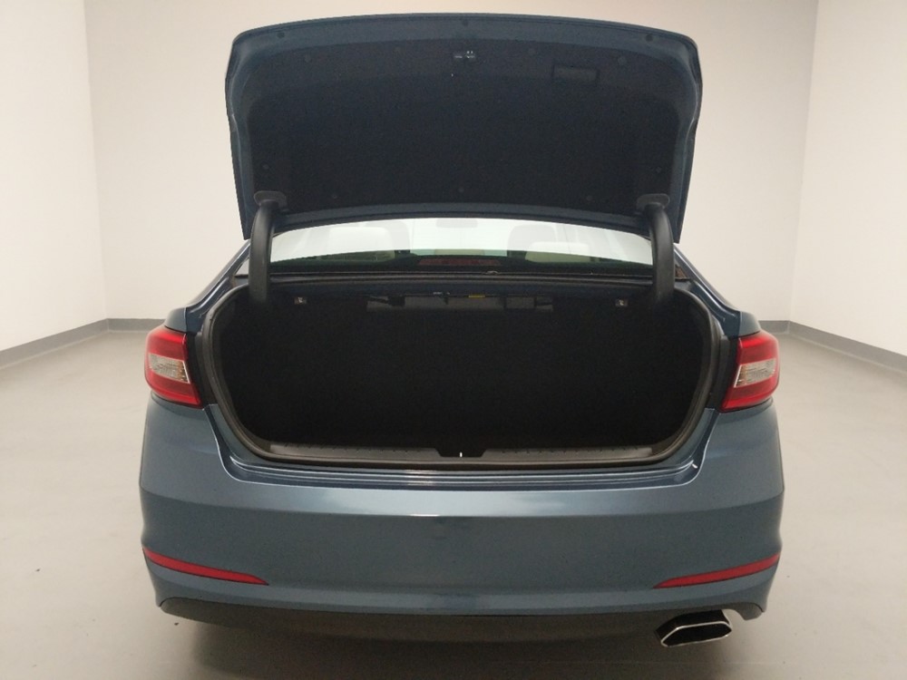 2017 Hyundai Sonata - Trunk