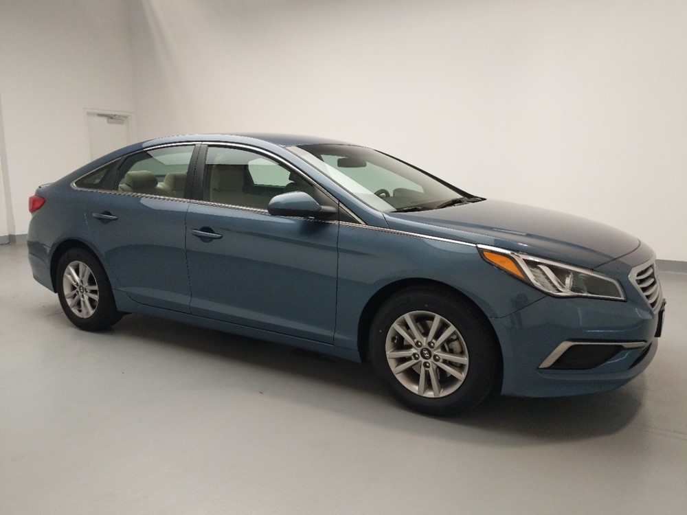 2017 Hyundai Sonata - Passenger Front Side