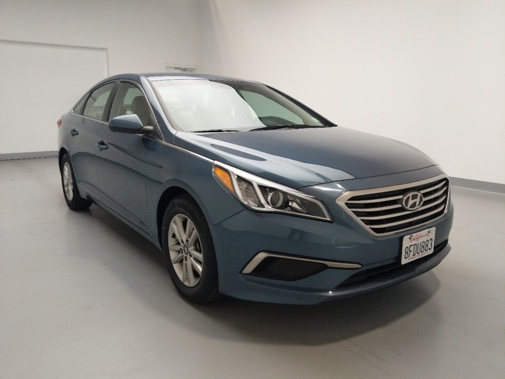 2017 Hyundai Sonata - Passenger Front Bumper