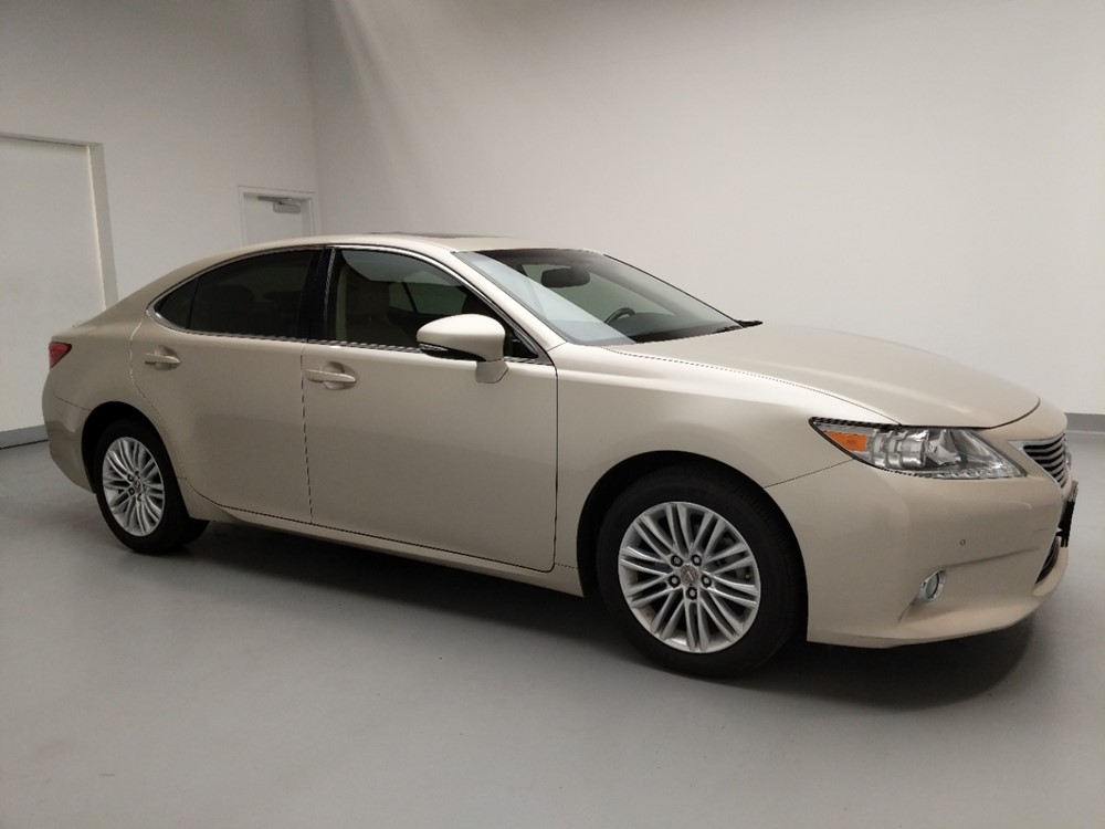 2015 Lexus ES 350 - Passenger Front Side