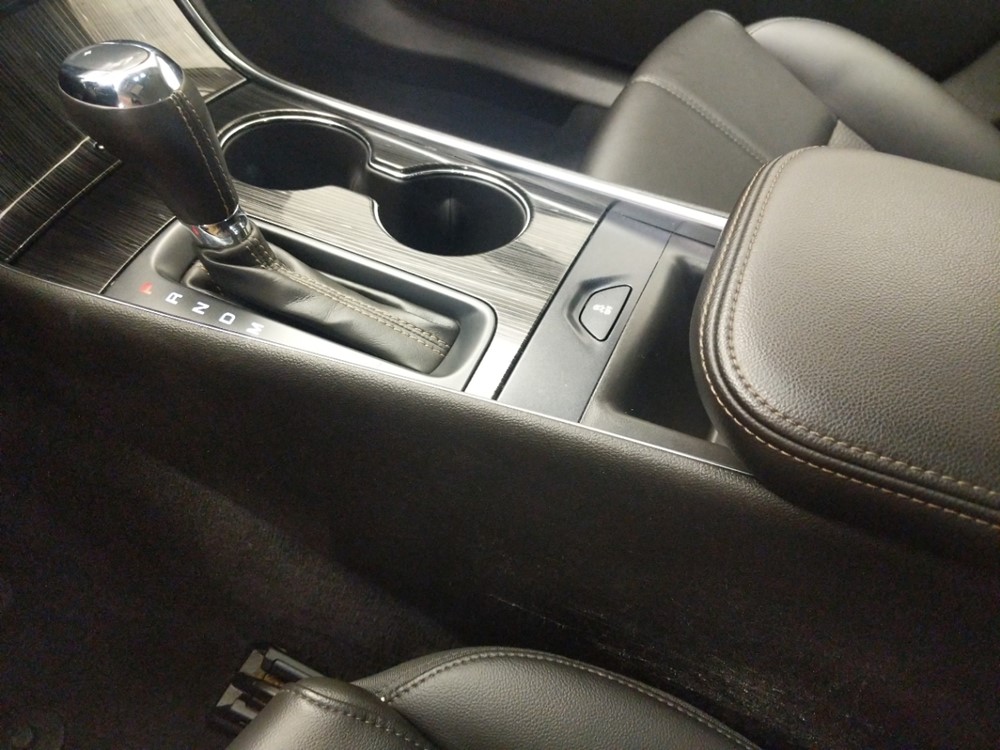 2018 Chevrolet Impala - Center Console/Cup Holders