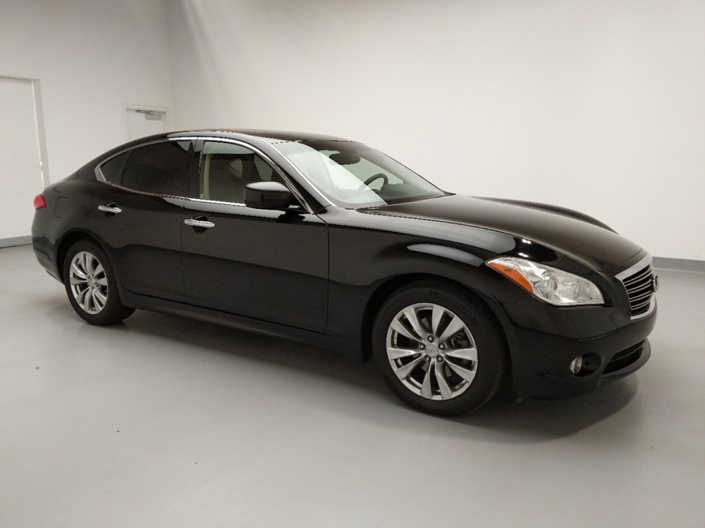 2012 INFINITI M37 - Passenger Front Side