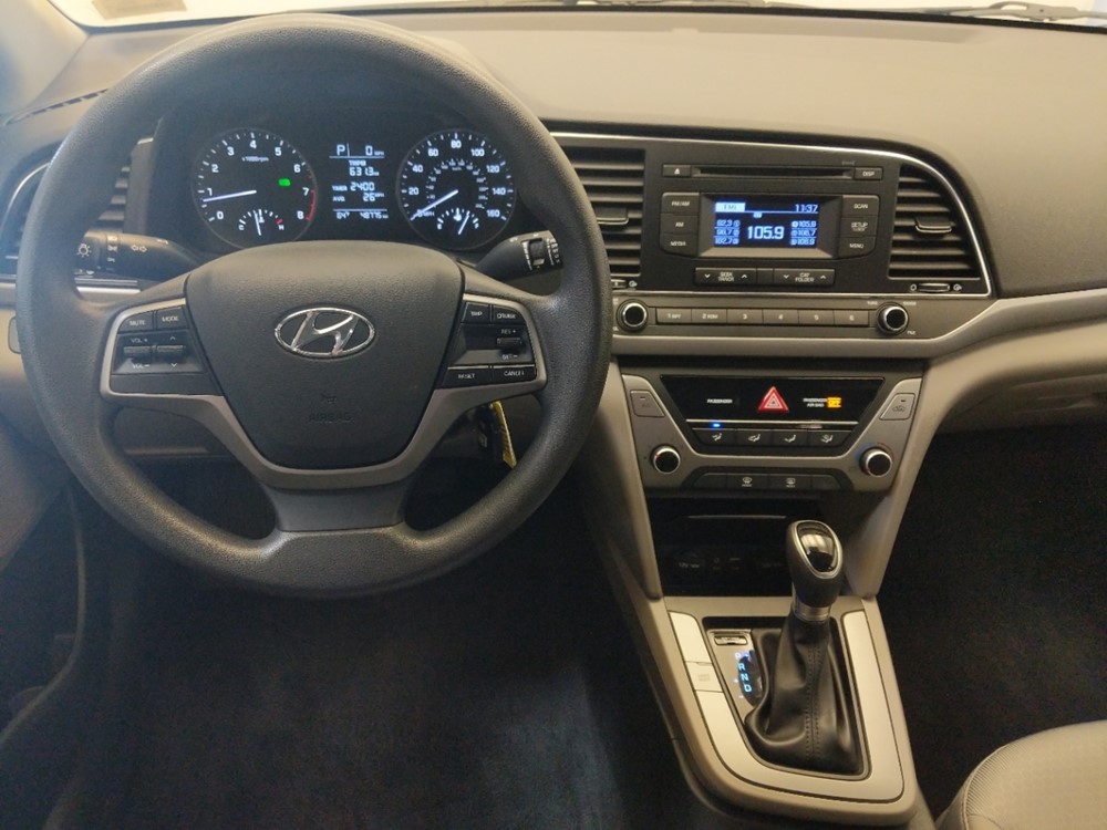 2017 Hyundai Elantra - Driver Dash