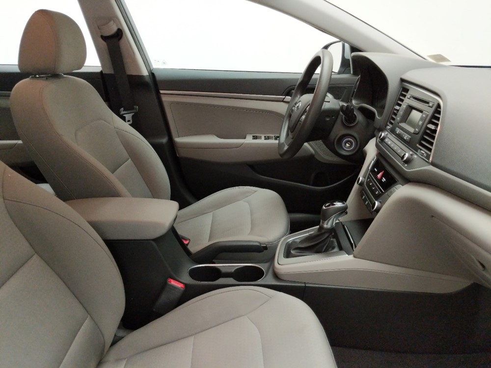 2017 Hyundai Elantra - Passenger Front Seat