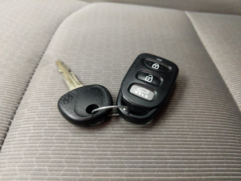 2018 Hyundai Elantra - Keys