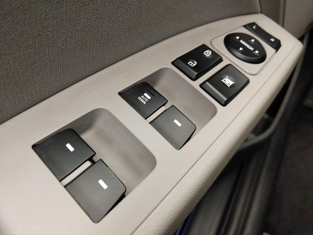 2018 Hyundai Elantra - Driver Power Windows/Lock Control