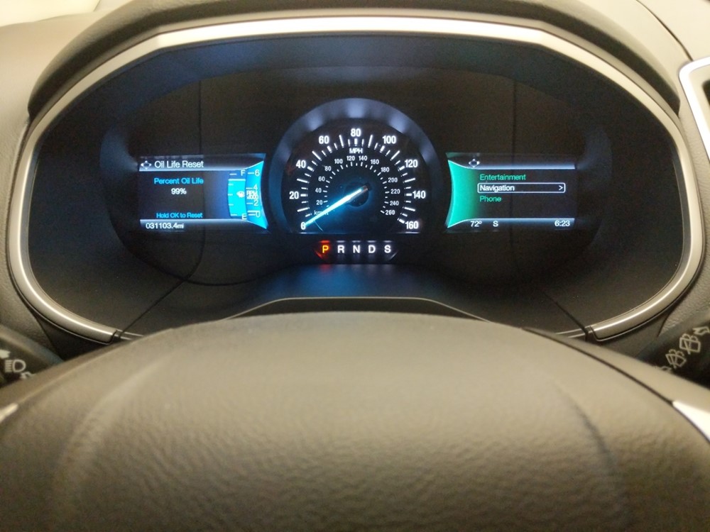 2015 Ford Edge - Odometer Close Up