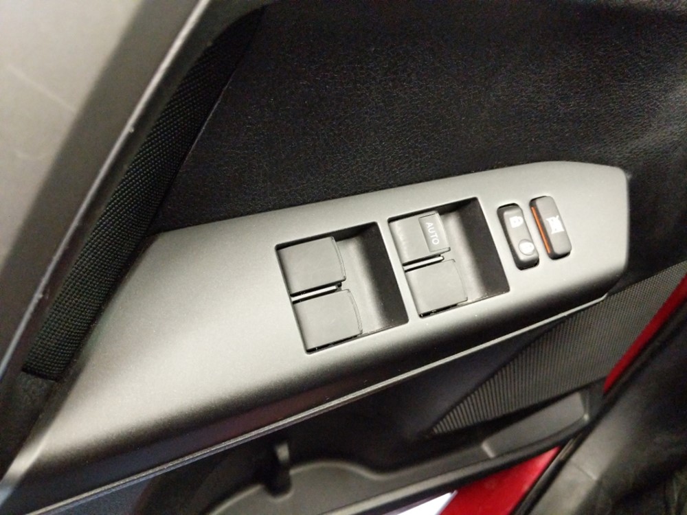 2018 Toyota RAV4 - Driver Power Windows/Lock Control
