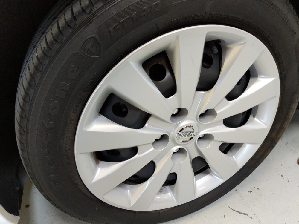 2018 Nissan Sentra - Wheel