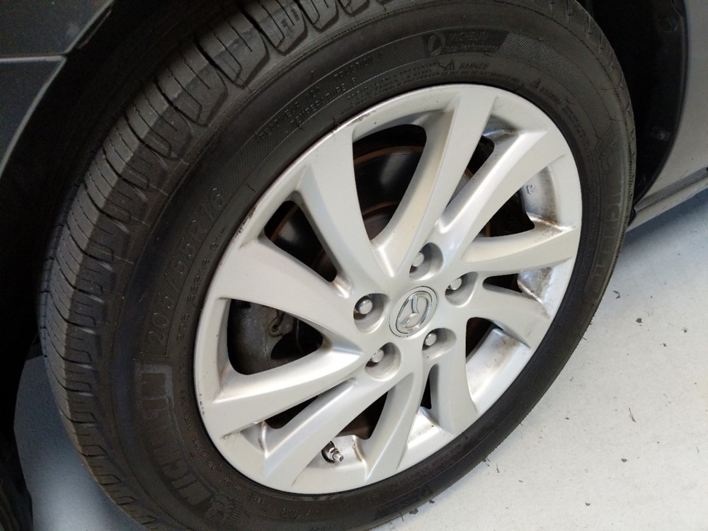 2012 Mazda Mazda5 - Wheel