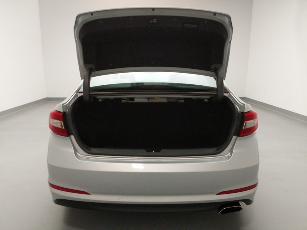 2017 Hyundai Sonata - Trunk