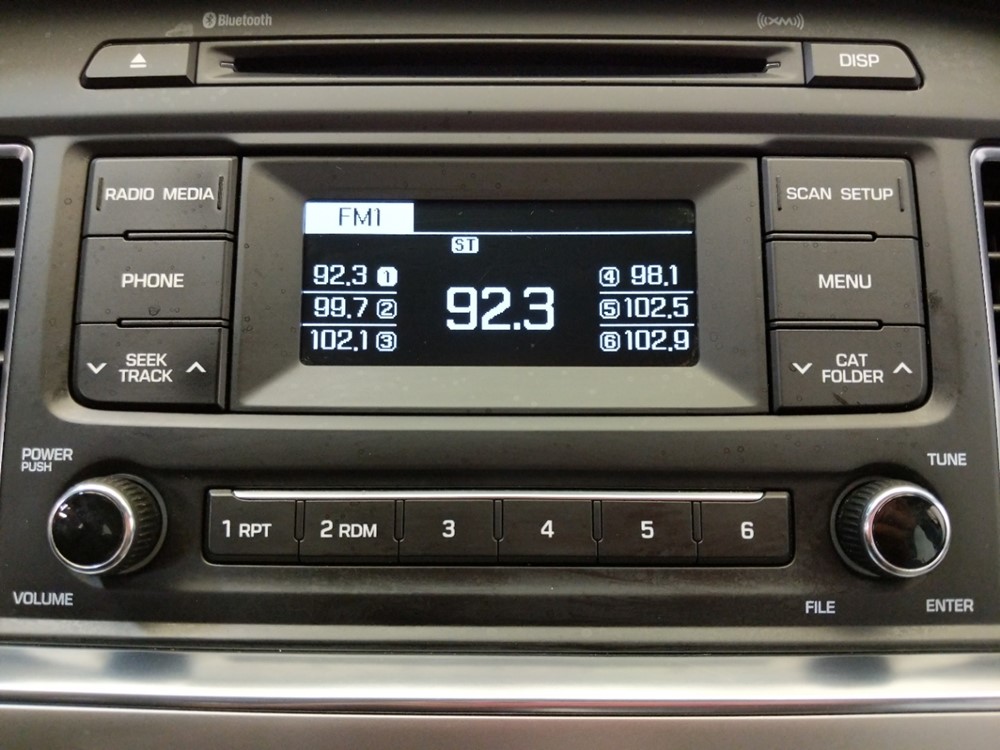2017 Hyundai Sonata - Stereo Package