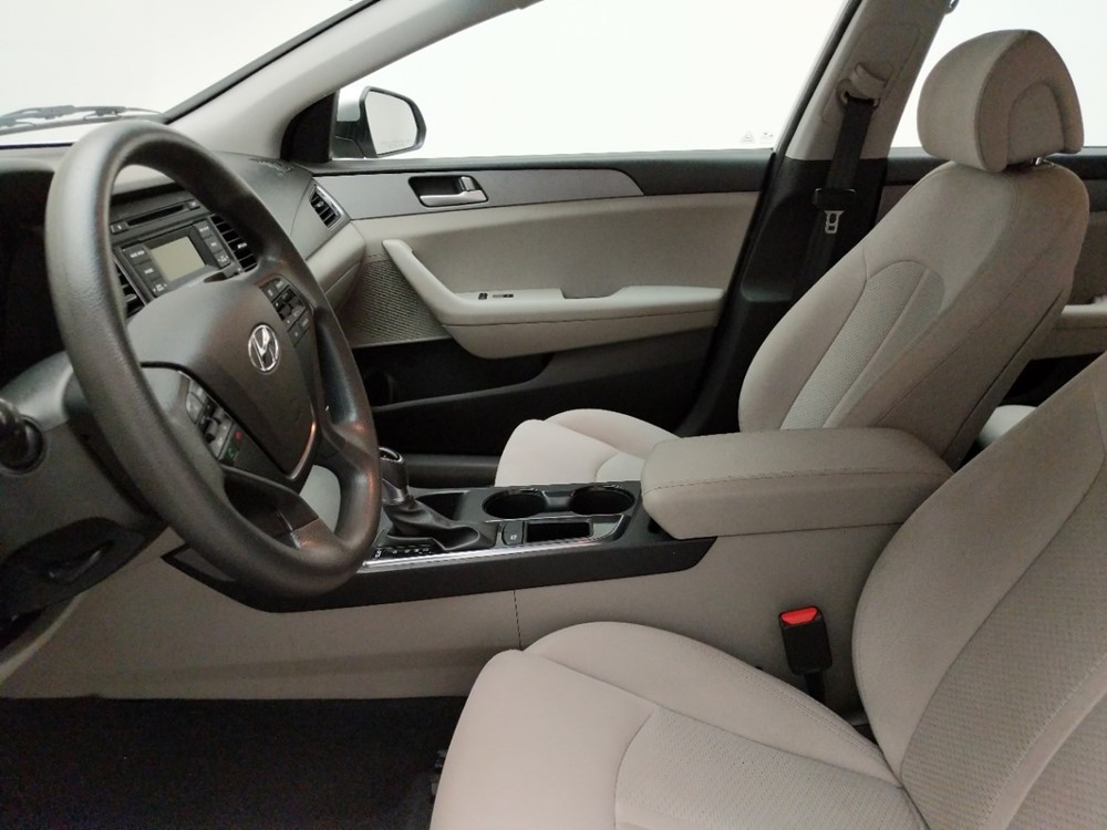 2017 Hyundai Sonata - Driver Front Seat