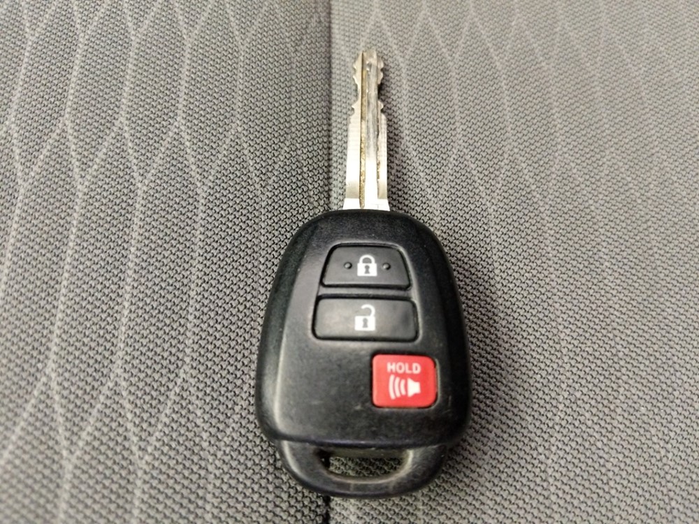 2016 Toyota Tacoma - Keys