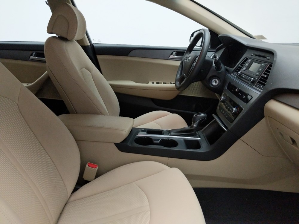 2017 Hyundai Sonata - Passenger Front Seat