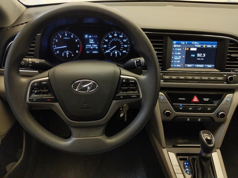 2018 Hyundai Elantra - Driver Dash