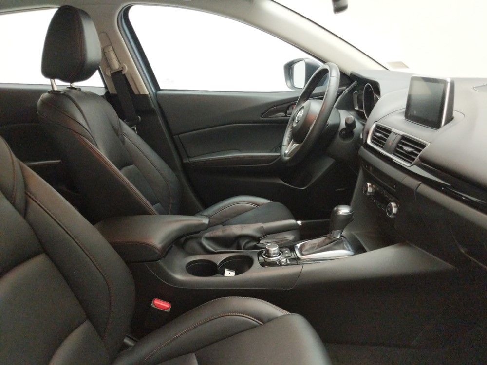 2016 Mazda Mazda3 - Passenger Front Seat