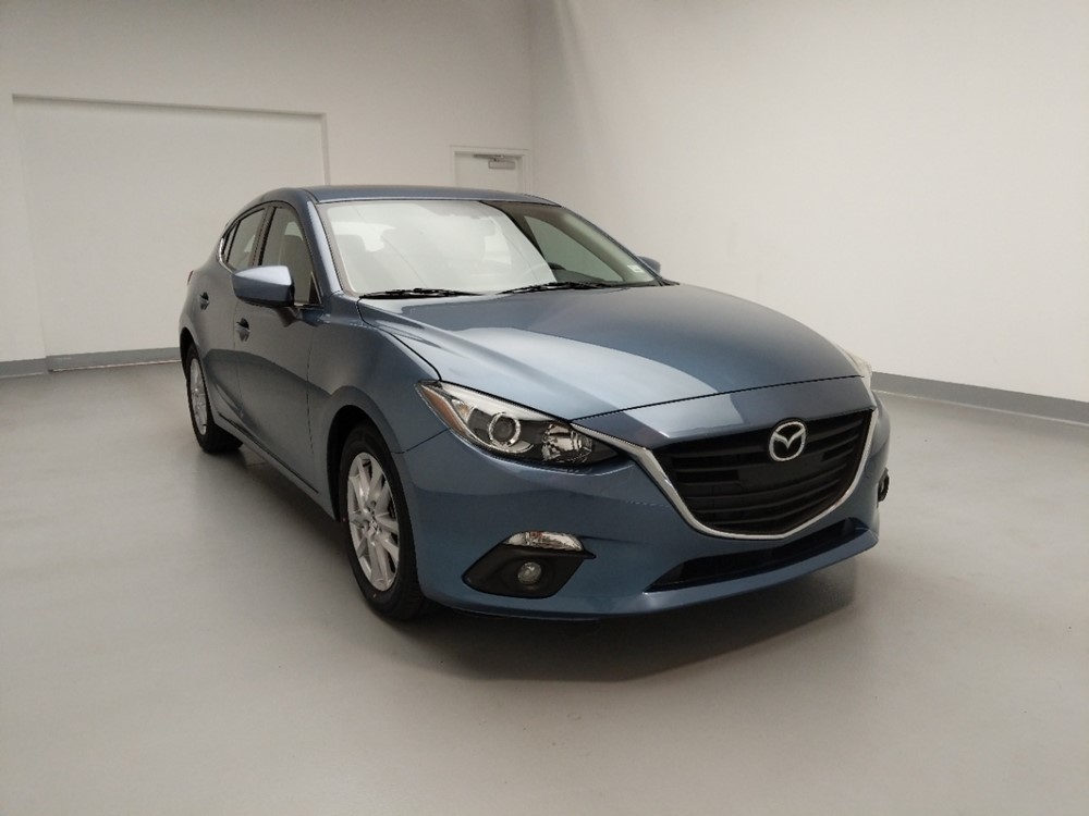 2016 Mazda Mazda3 - Passenger Front Bumper