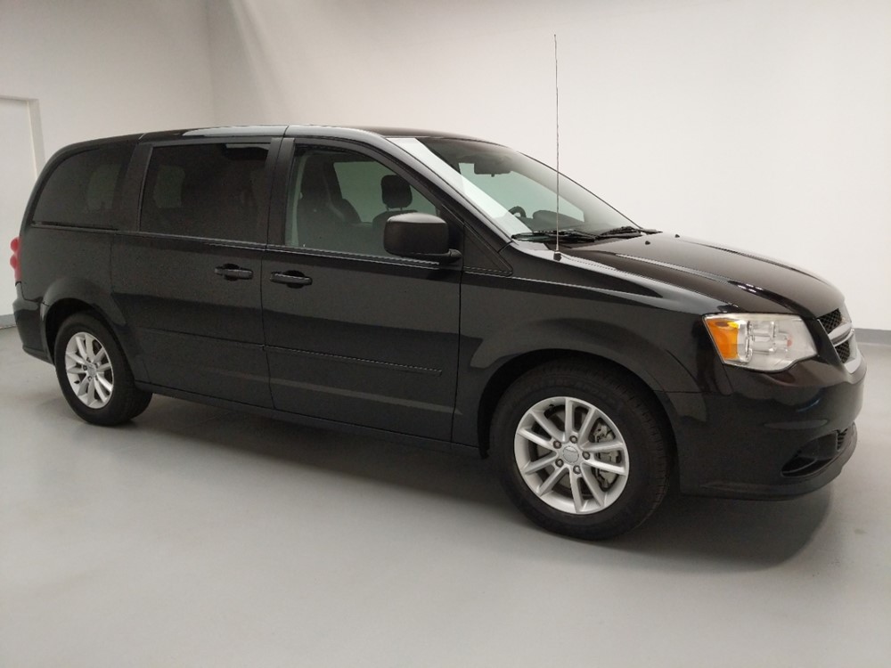 2014 Dodge Grand Caravan - Passenger Front Side