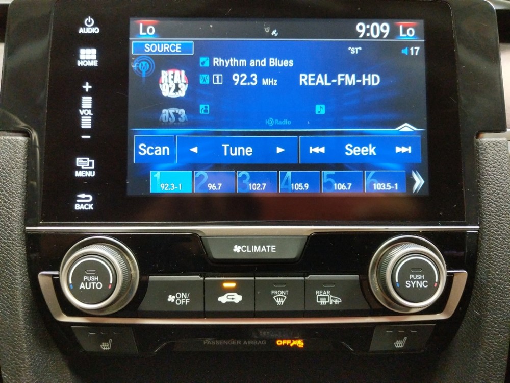 2016 Honda Civic - Stereo Package