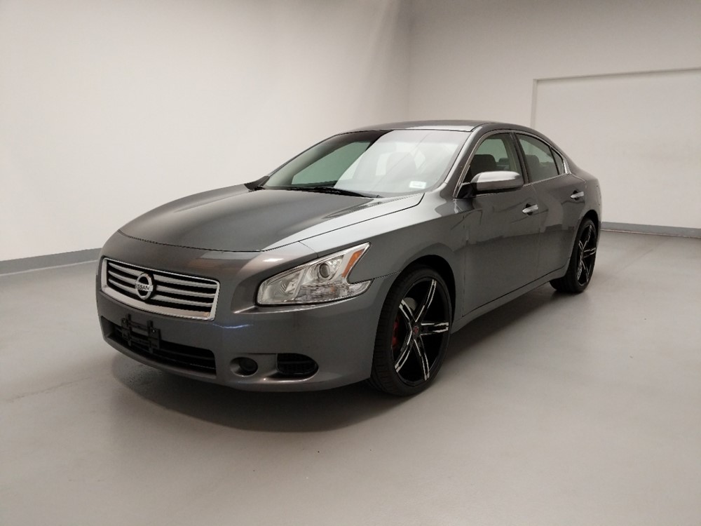 Used 2014 Nissan Maxima Driver Front Bumper