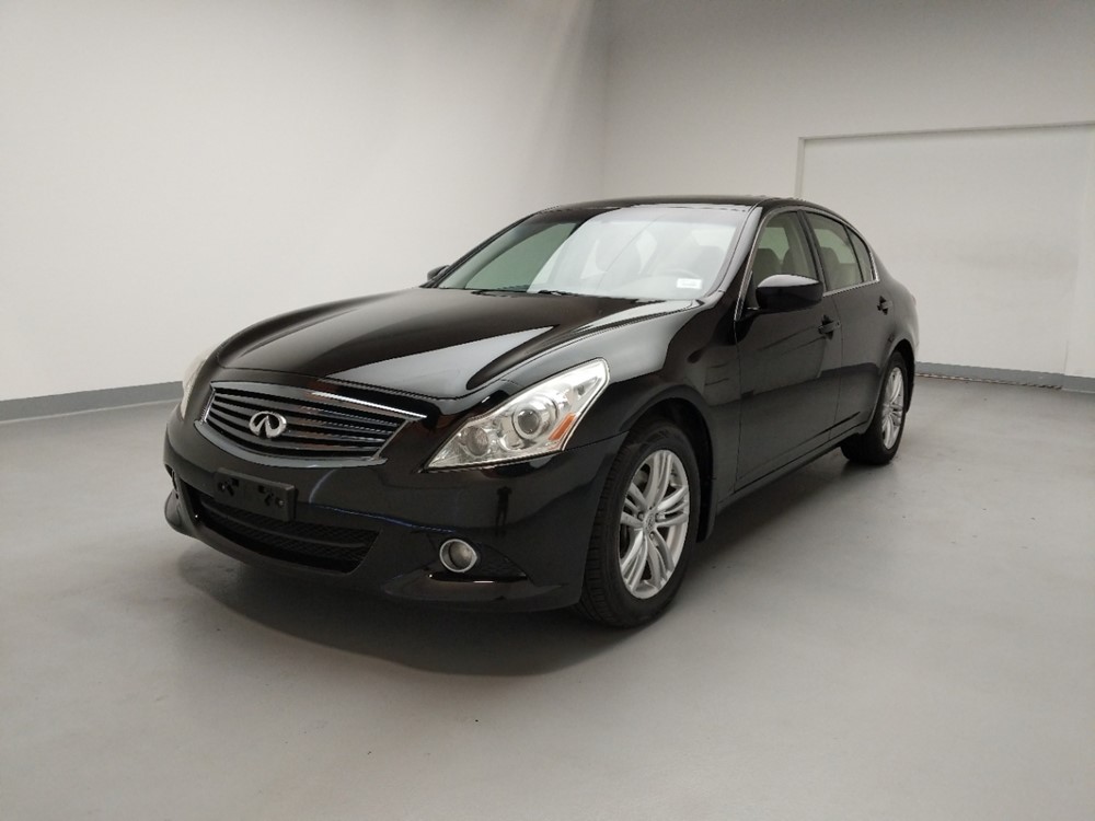 Used 2013 INFINITI G37 Driver Front Bumper