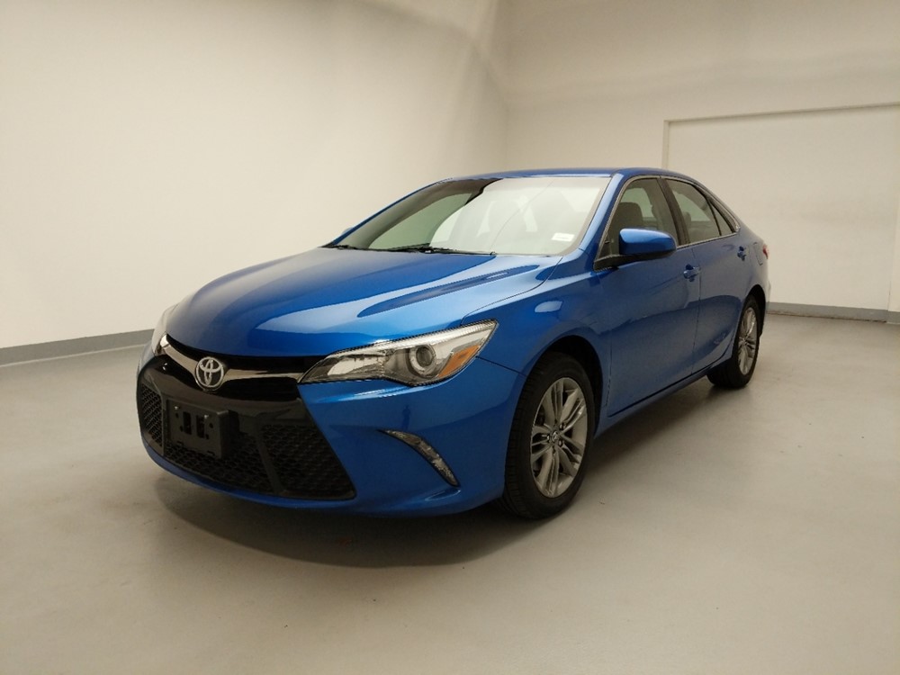 Used 2017 Toyota Camry Driver Front Bumper